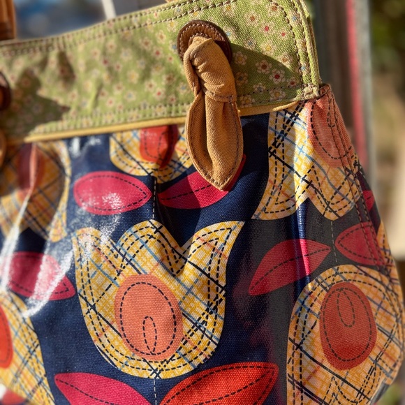 FOSSIL medium to large Multicolor Floral Canvas Satchel Tote Shoulder Bag. - Picture 4 of 6